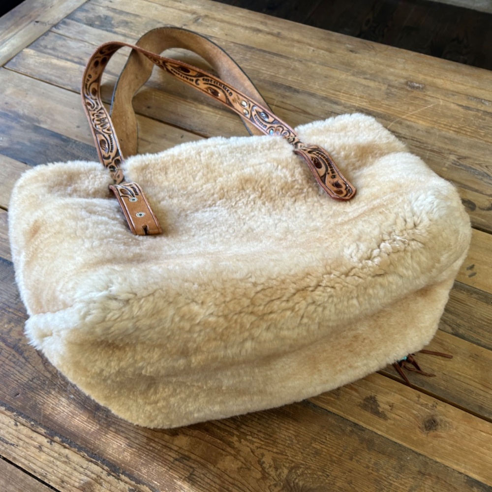 🔥TOTEM 🔥 Handmade Shearling One of A Kind Bag! - Picture 5 of 7